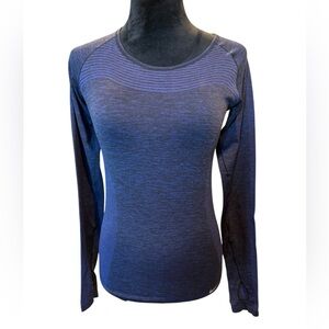 Nike Dri Fit Women's Running Top Long Sleeved Knit Shirt in Heathered Navy Small